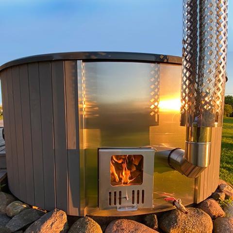 Scandinavian Premium Wood-Fired Hot Tub -6 person