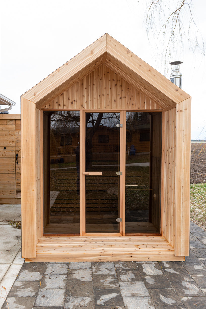 Pure Cube Hudson Sauna - Knotty Red Cedar